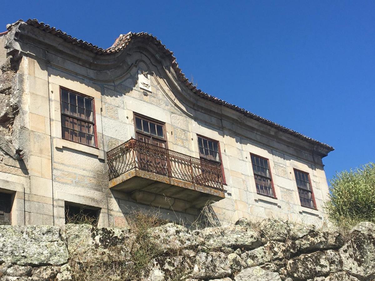 Al Miradouro Do Outeiro Villa Guarda Exterior photo